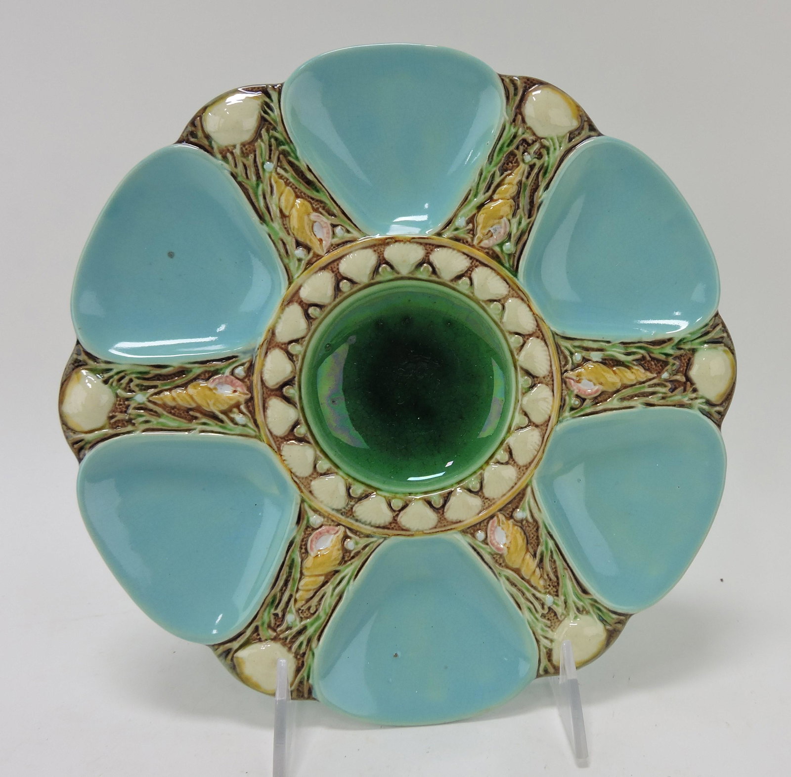 Minton majolica turquoise six well oyster: plate, shape no. 1323, 9"