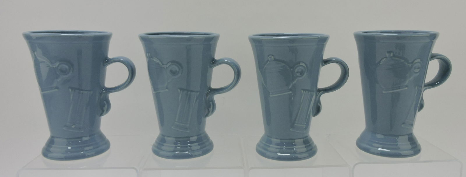 Fiesta Post 86 pedestal mug group,: 4 periwinkle