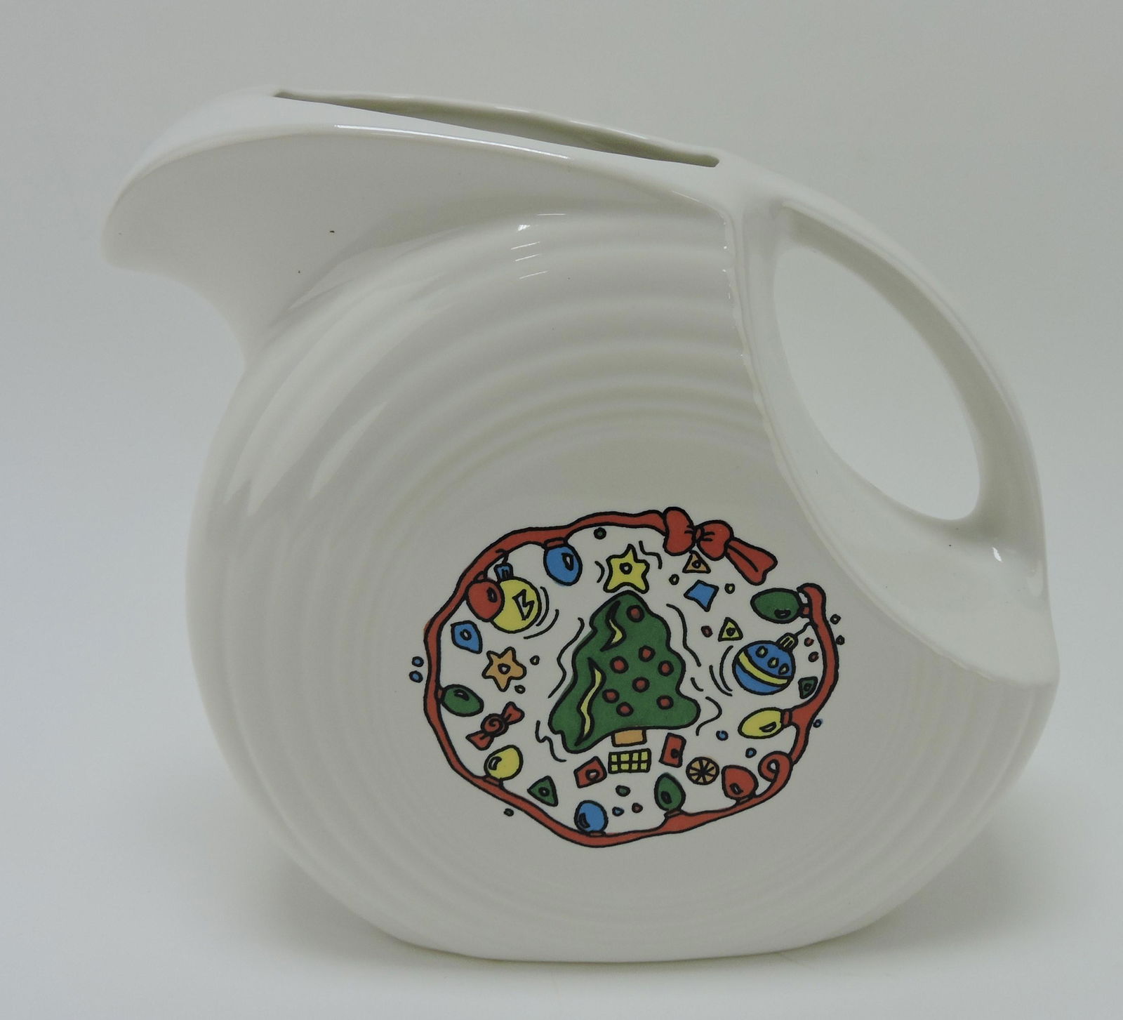 Fiesta Post 86 disc water pitcher, (1 of 1)