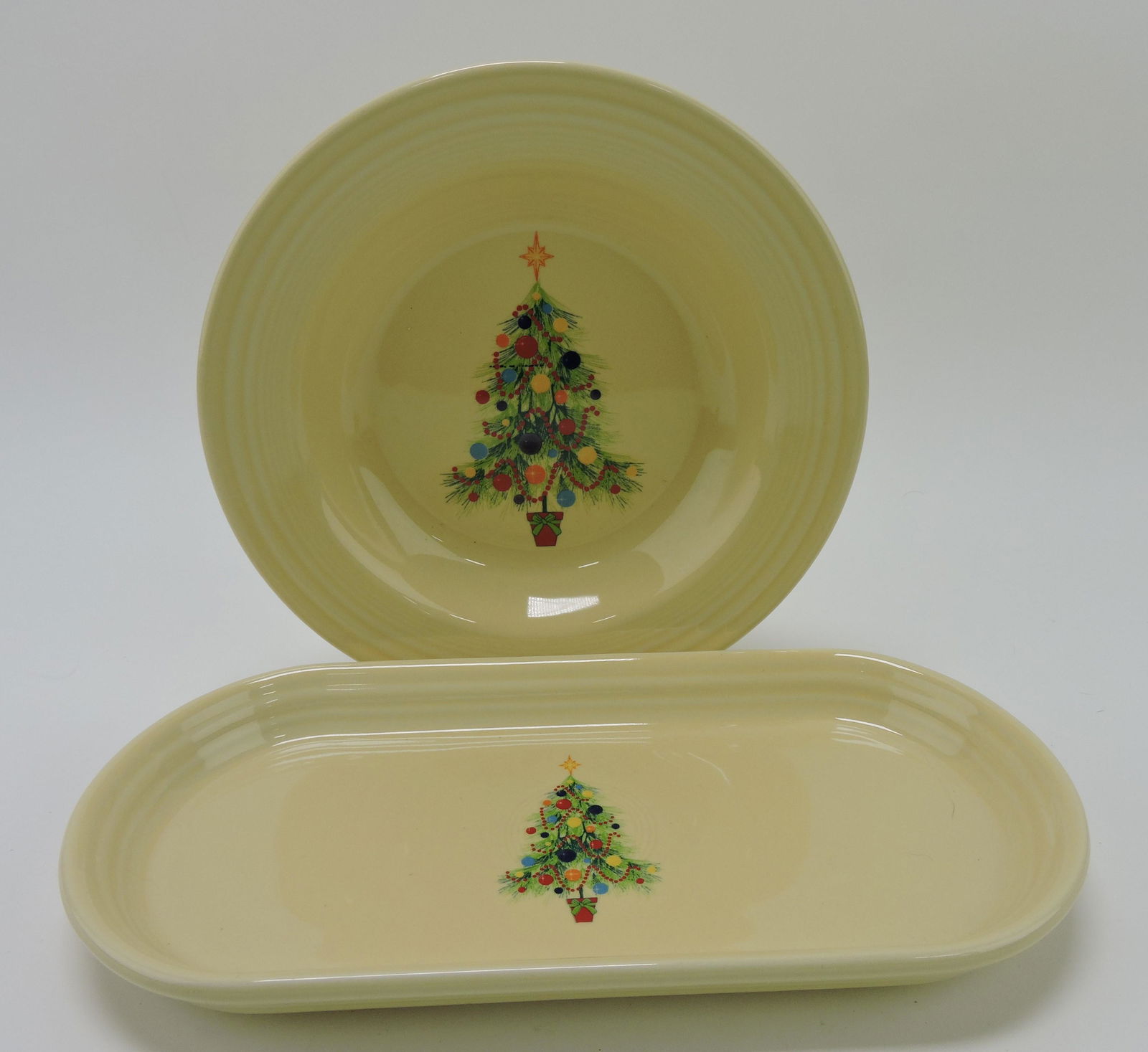 Fiesta Post 86 deep plate and bread (1 of 1)