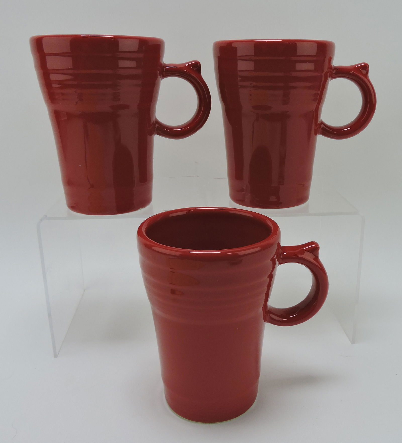 Fiesta Post 86 set of 3 mugs, scarlet (1 of 1)