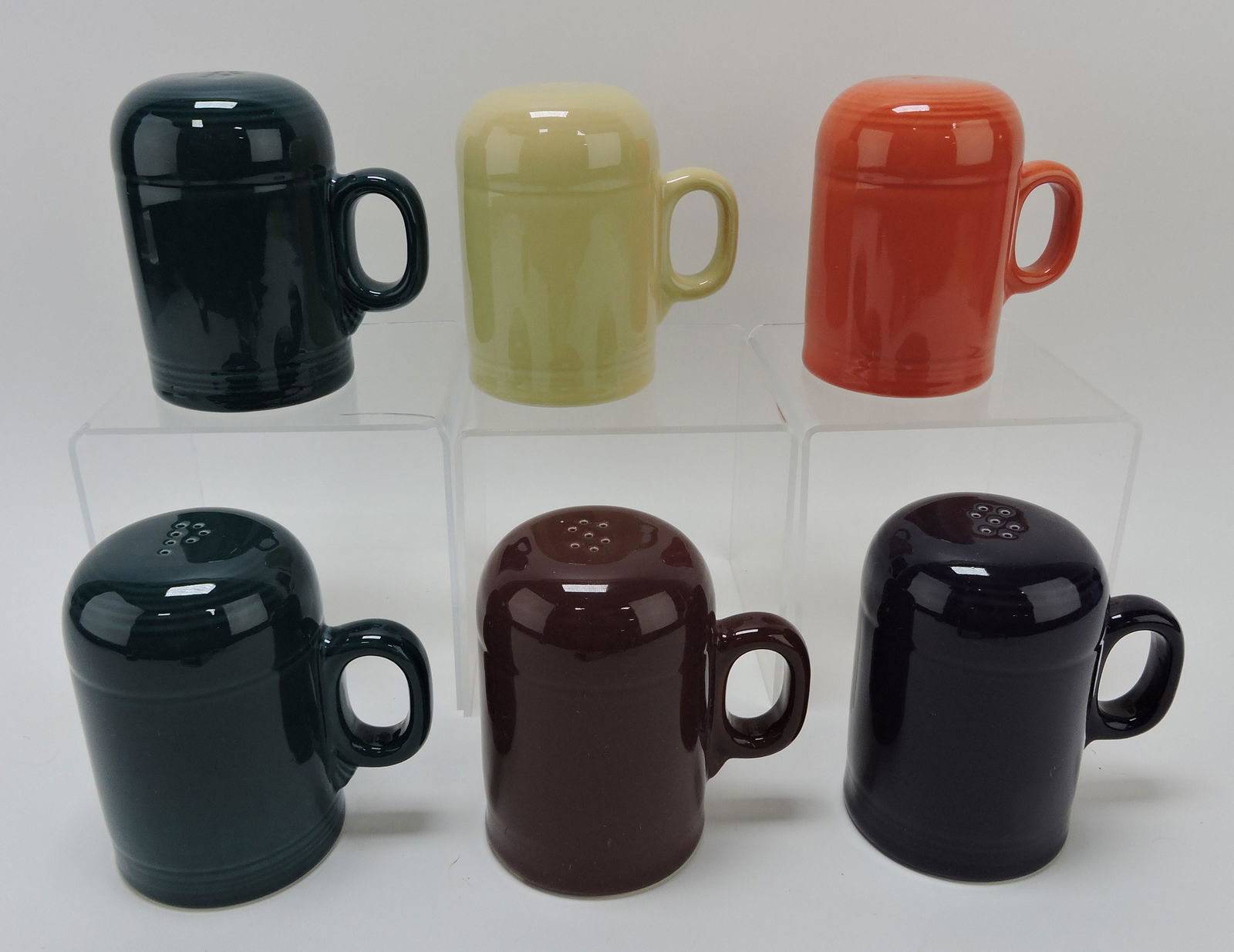 Fiesta Post 86 range shaker group:: 6 singles, mixed