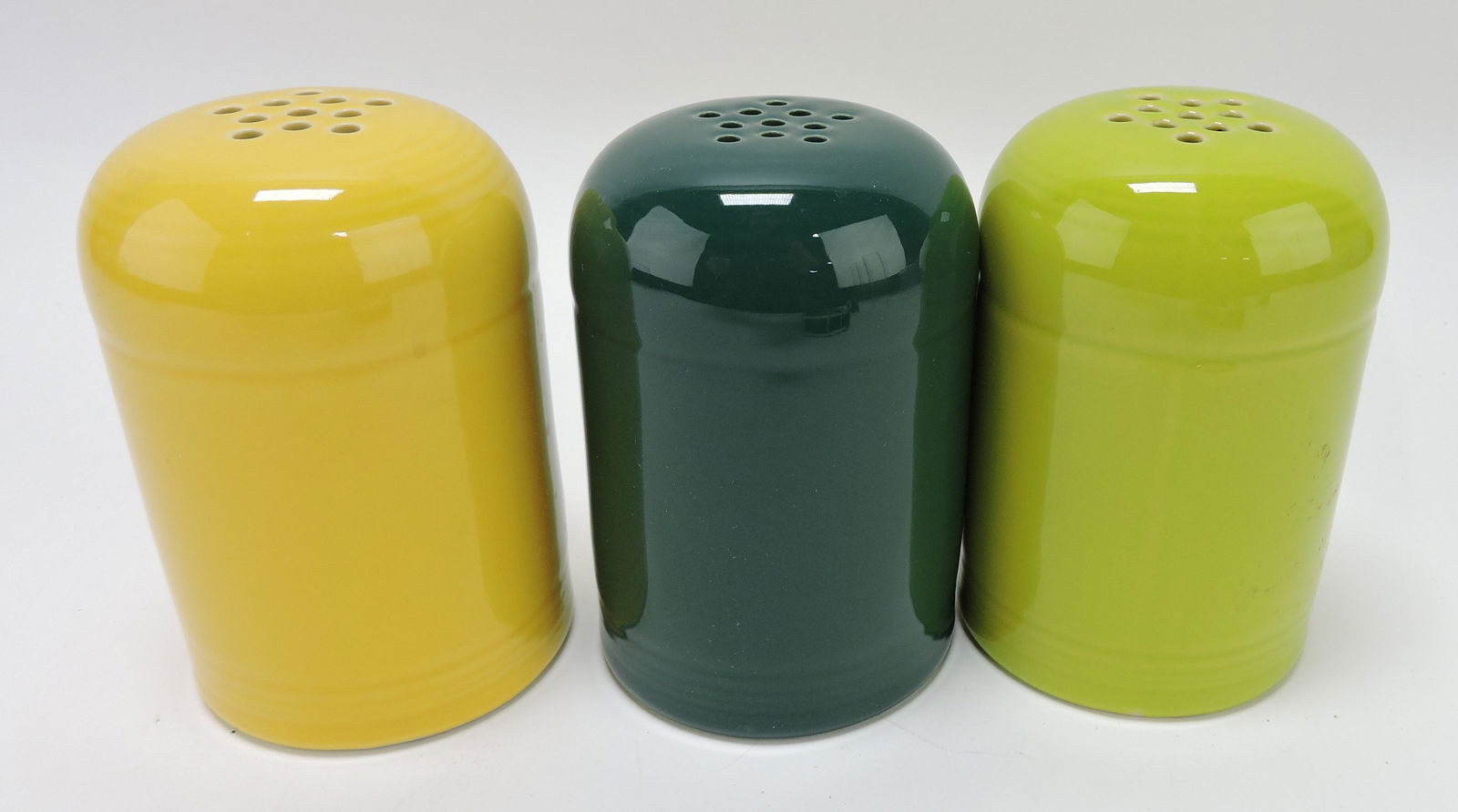 Fiesta Post 86 cheese shaker group: (1 of 1)