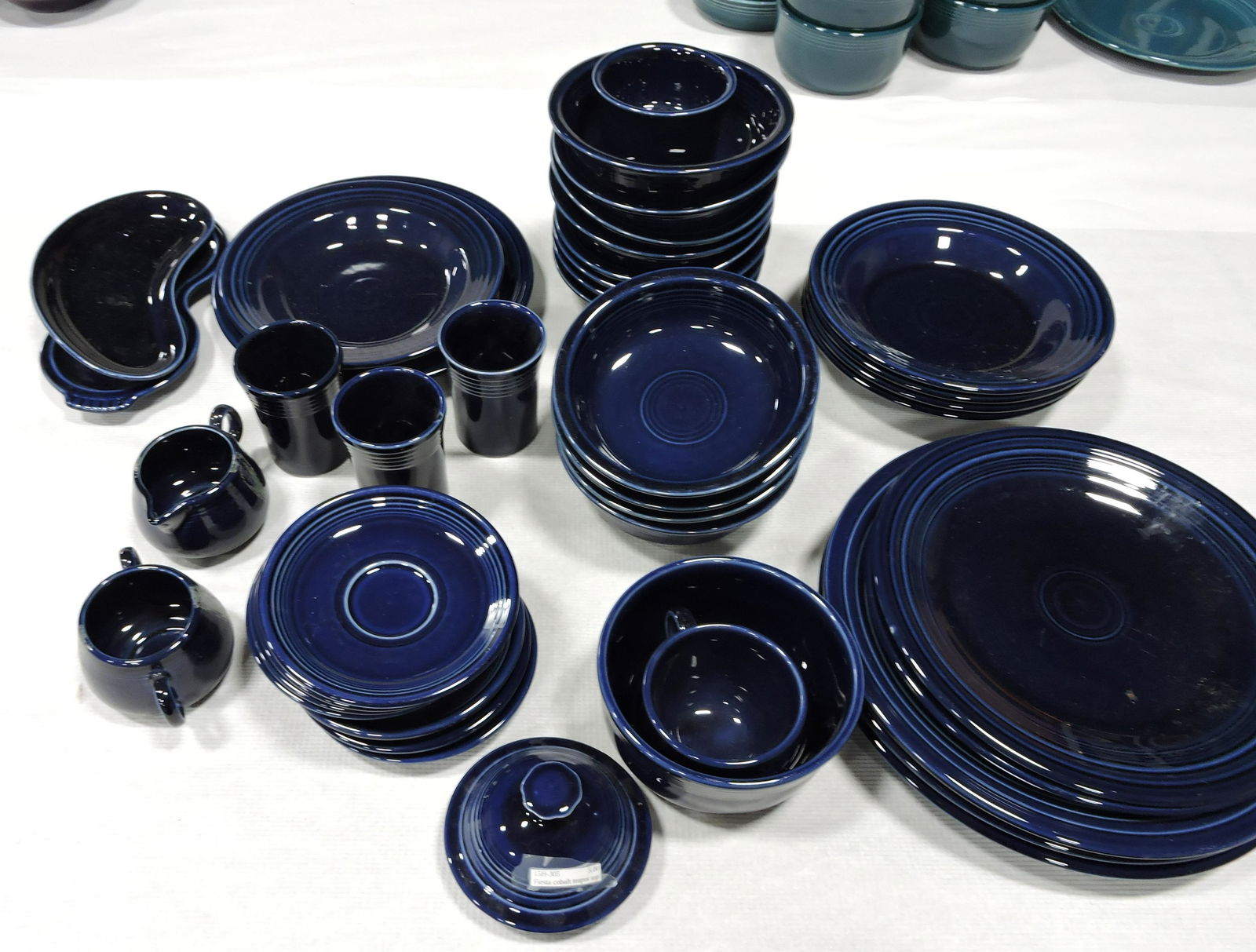 Fiesta Post 86 lot of 41 pieces,: cobalt