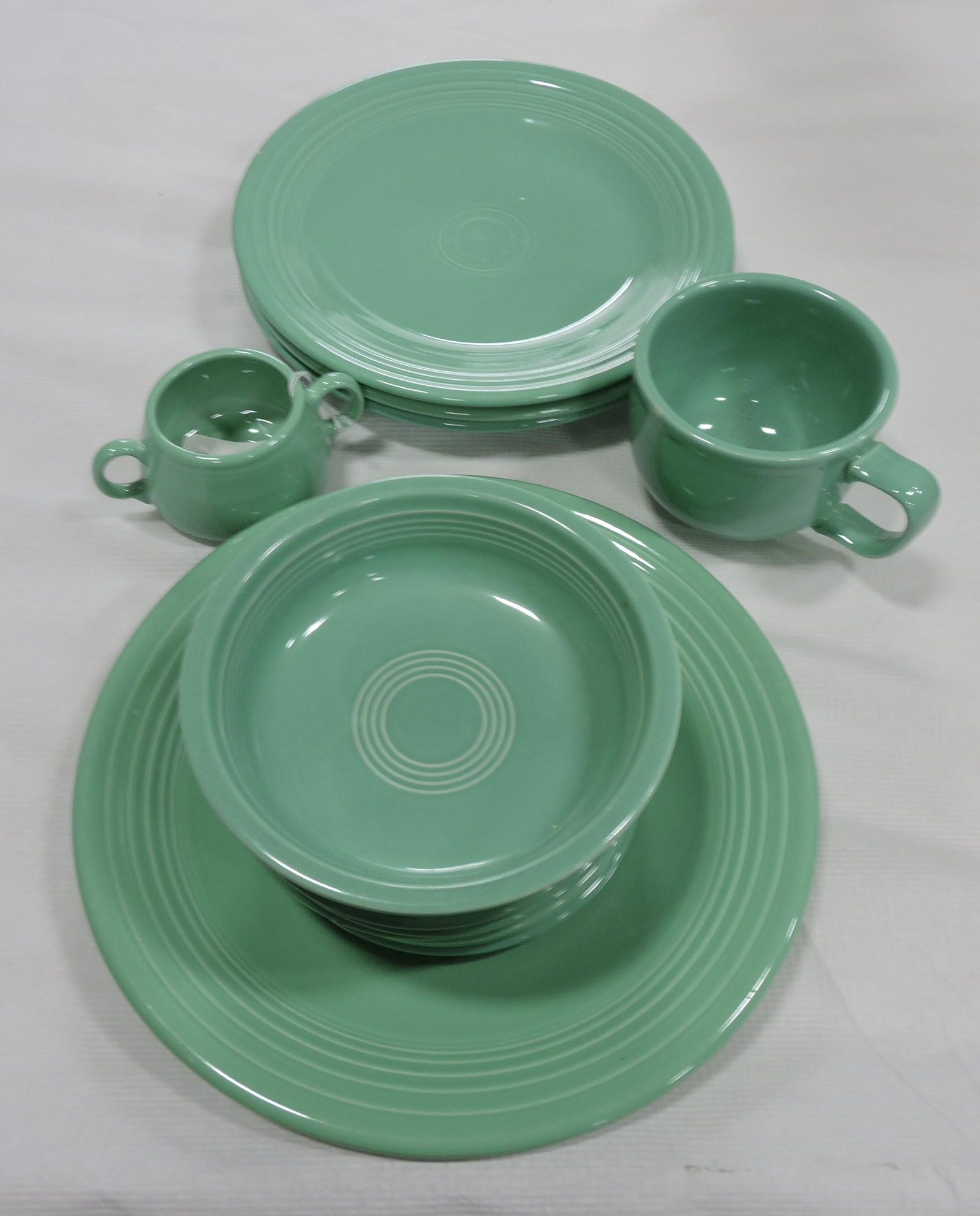 Fiesta Post 86 lot of 13 pieces,: seamist