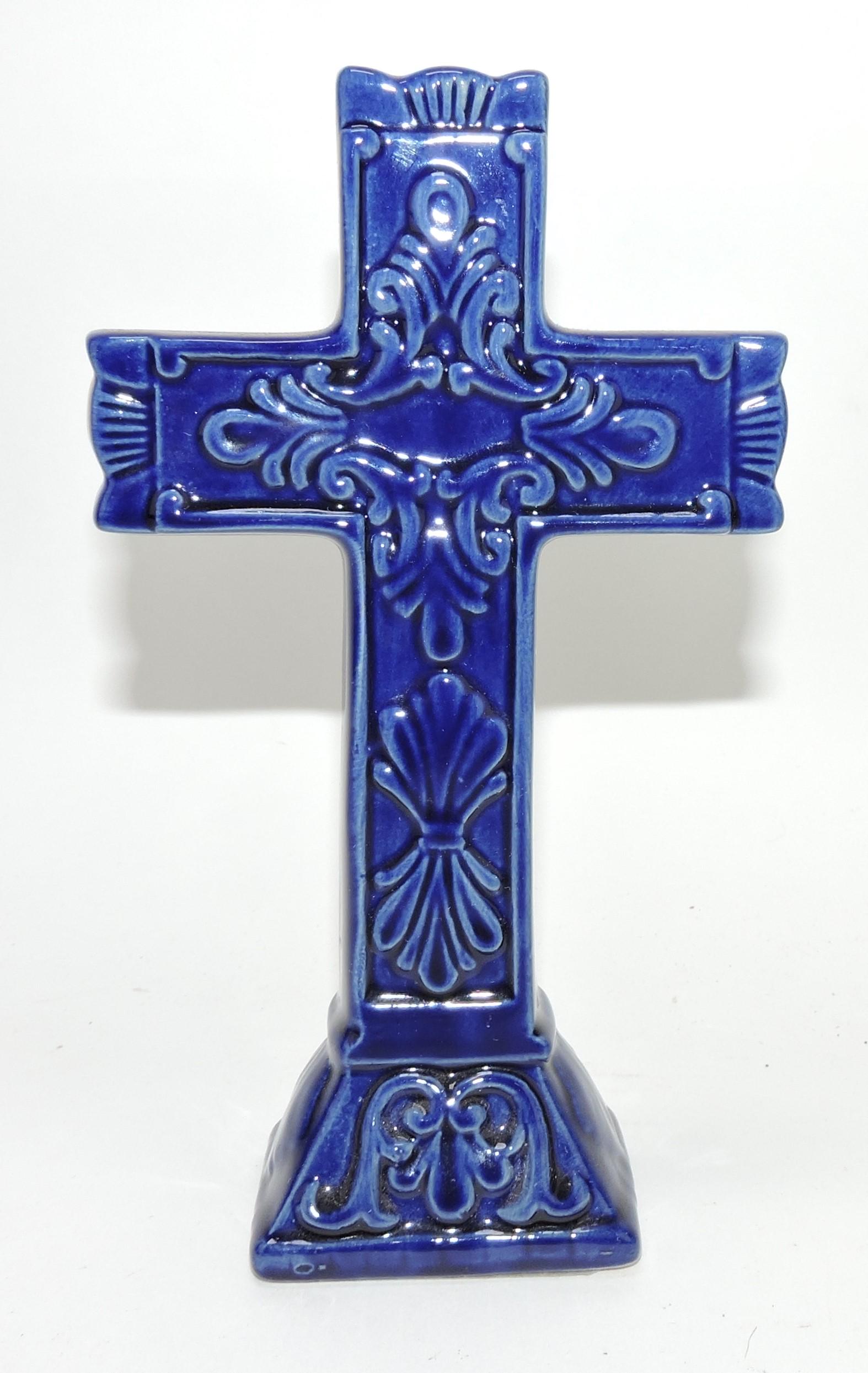 Cobalt cross, 6 3/4", maker unknown (1 of 1)