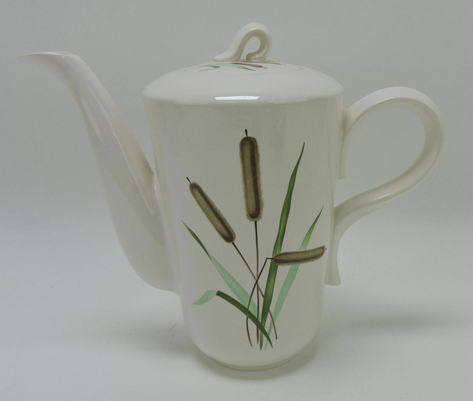 HLC Debutante coffee pot (1 of 1)