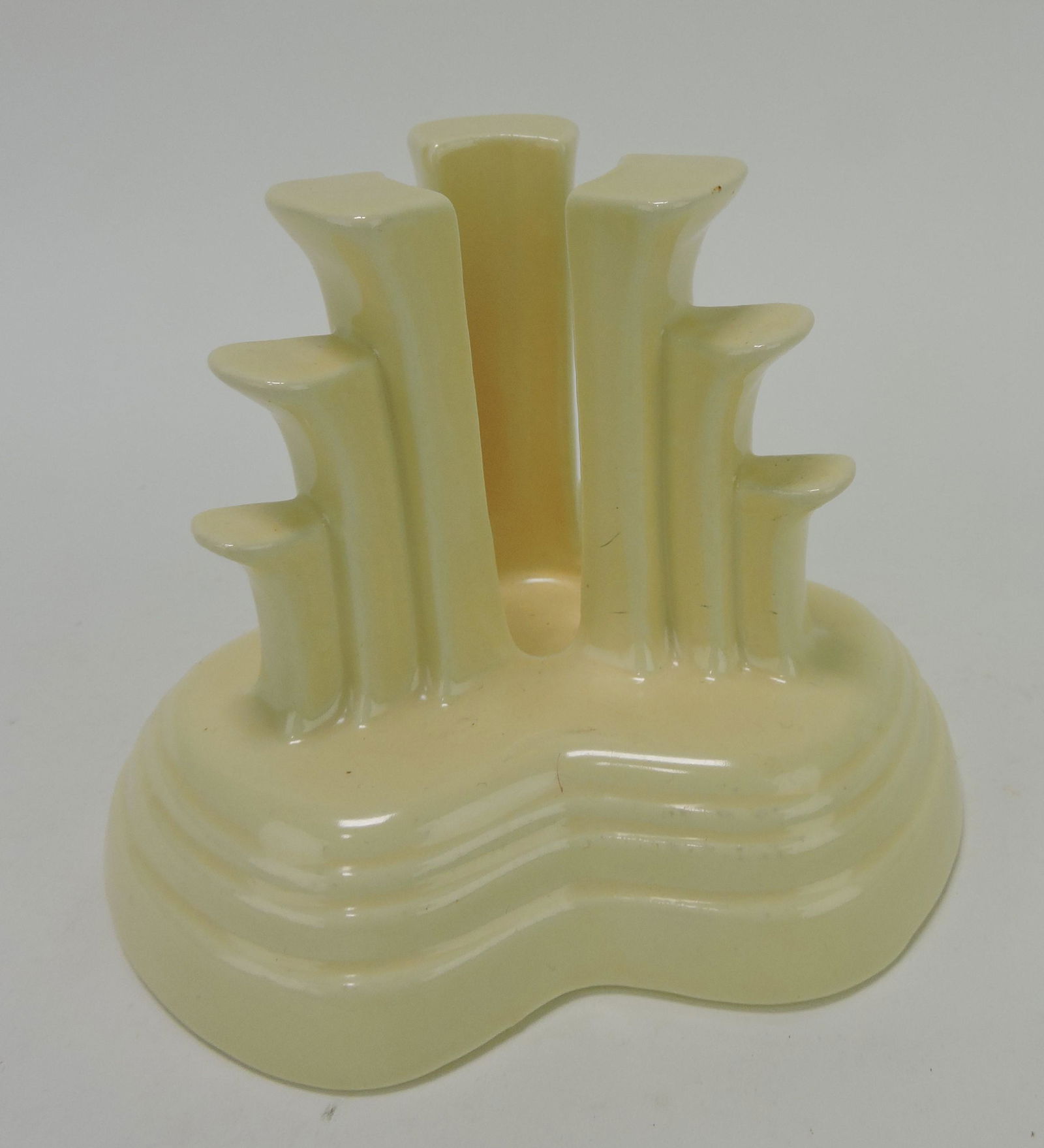 Fiesta tripod candle holder, single, (1 of 1)