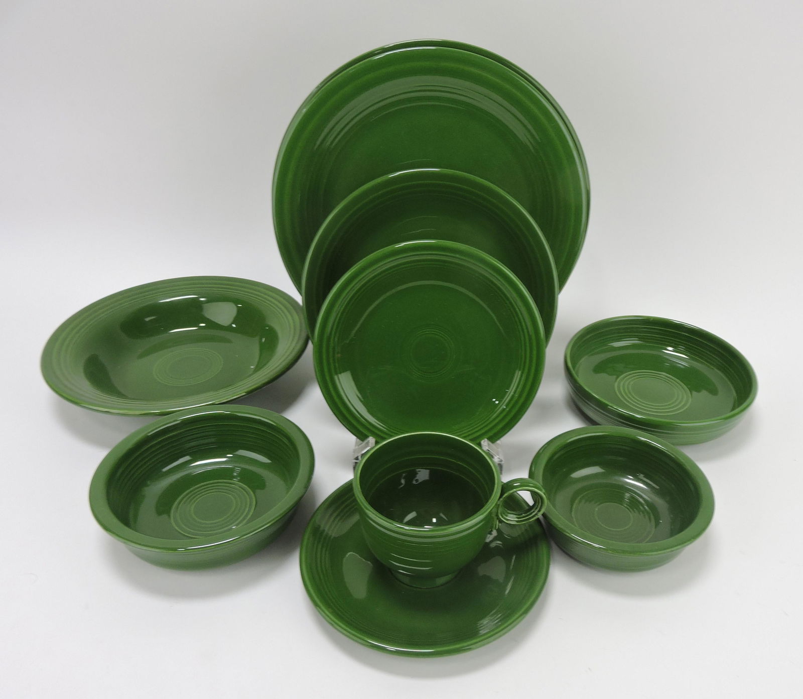 Fiesta 10 pc place setting, dark green (1 of 1)