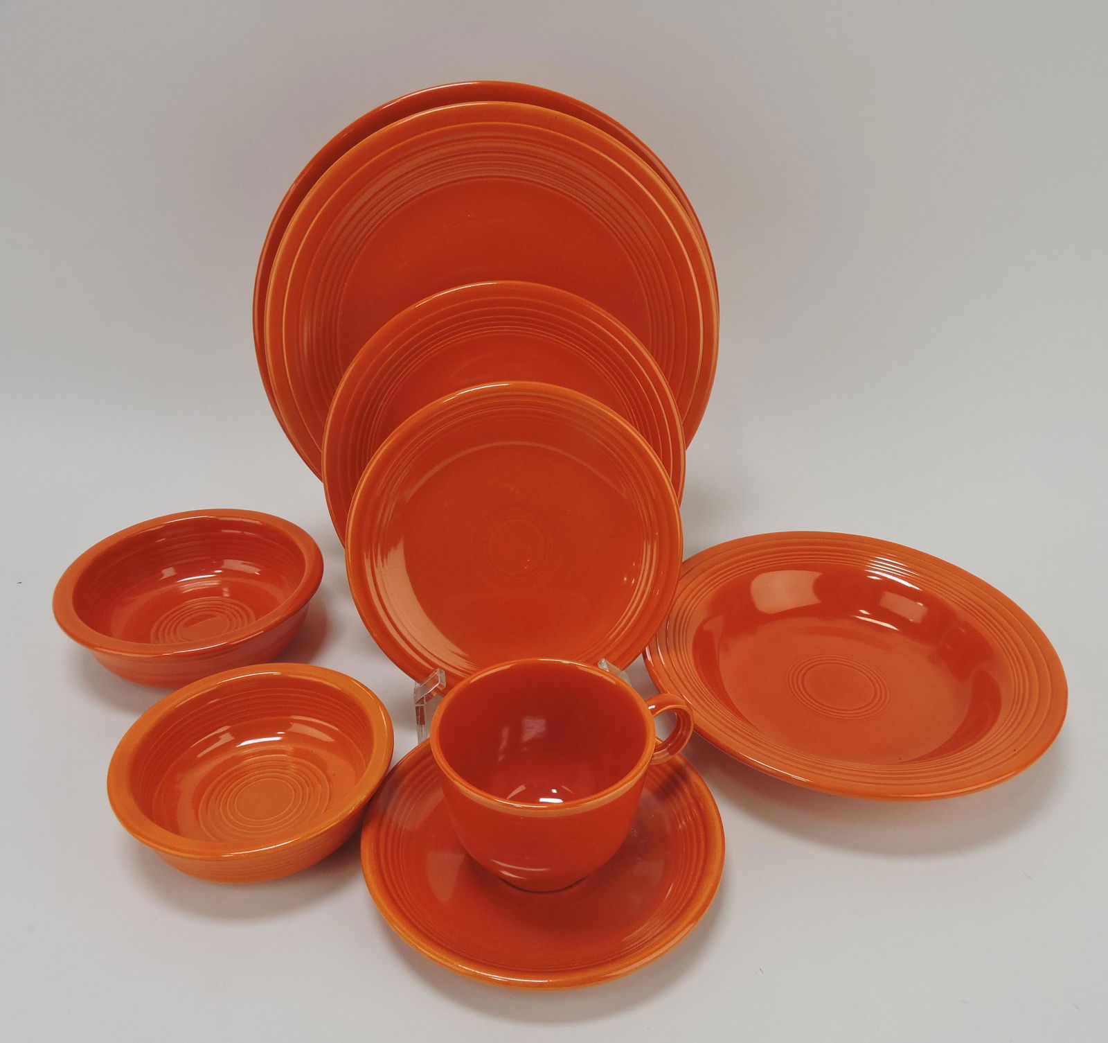 Fiesta 9 pc place settiing, red (1 of 1)