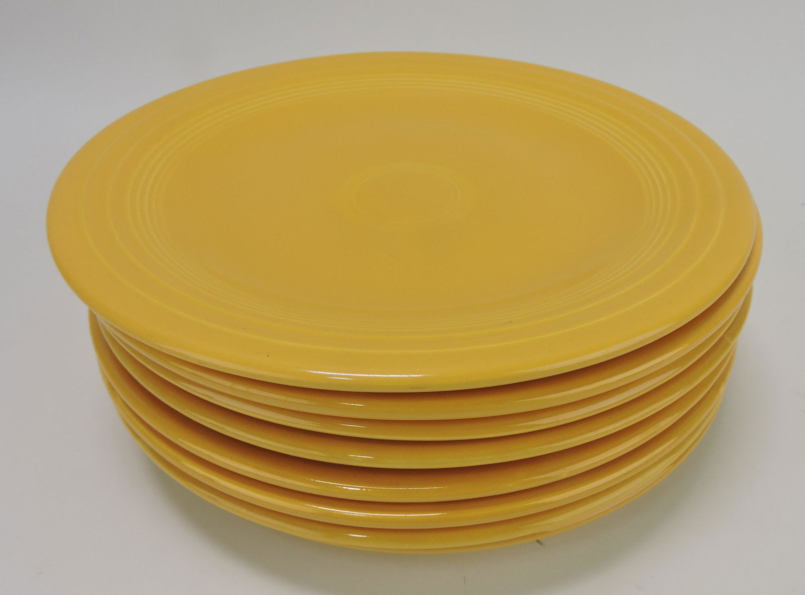 Fiesta 10" plate group, 8 yellow (1 of 1)