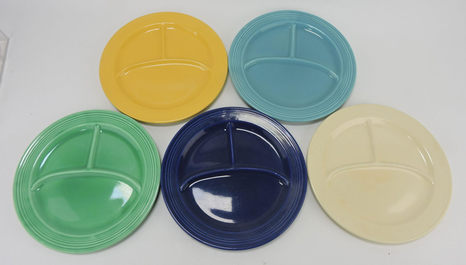 Fiesta 10 1/2" compartment plate (1 of 1)