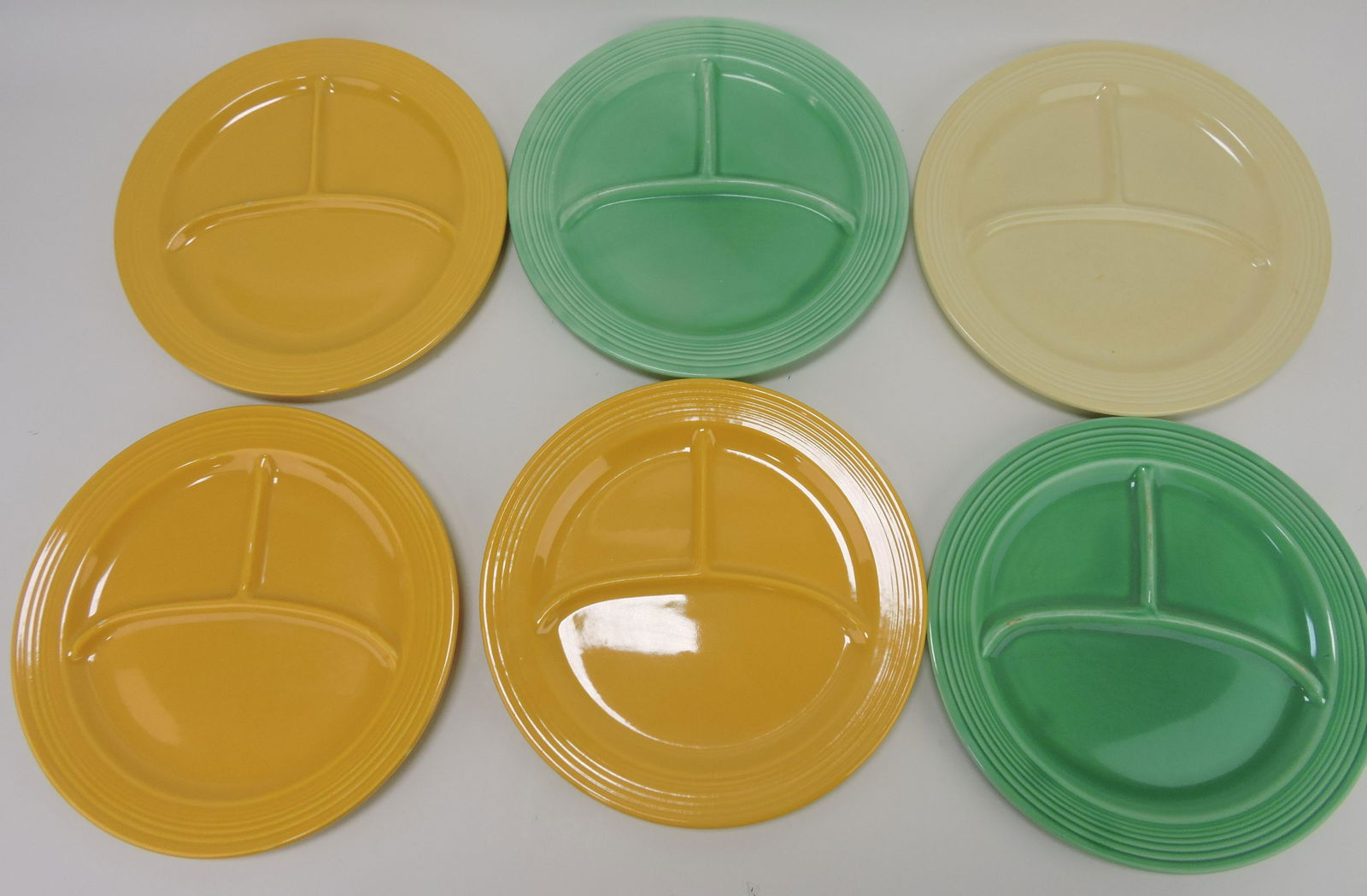 Fiesta 10 1/2" compartment plate (1 of 1)