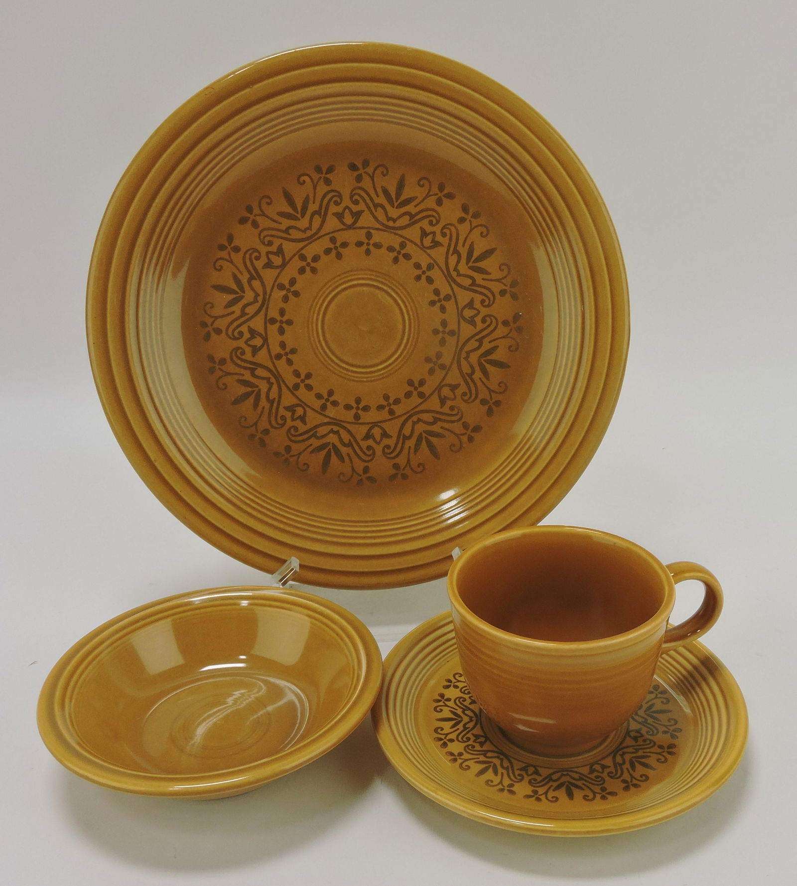 Fiesta Ironstone/Casualtone 4 pc (1 of 1)