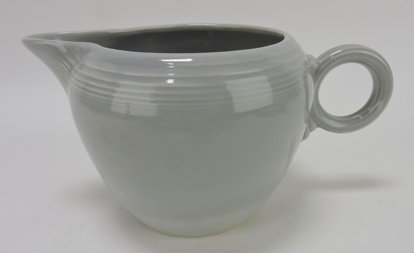 Fiesta two pint jug, gray (1 of 1)