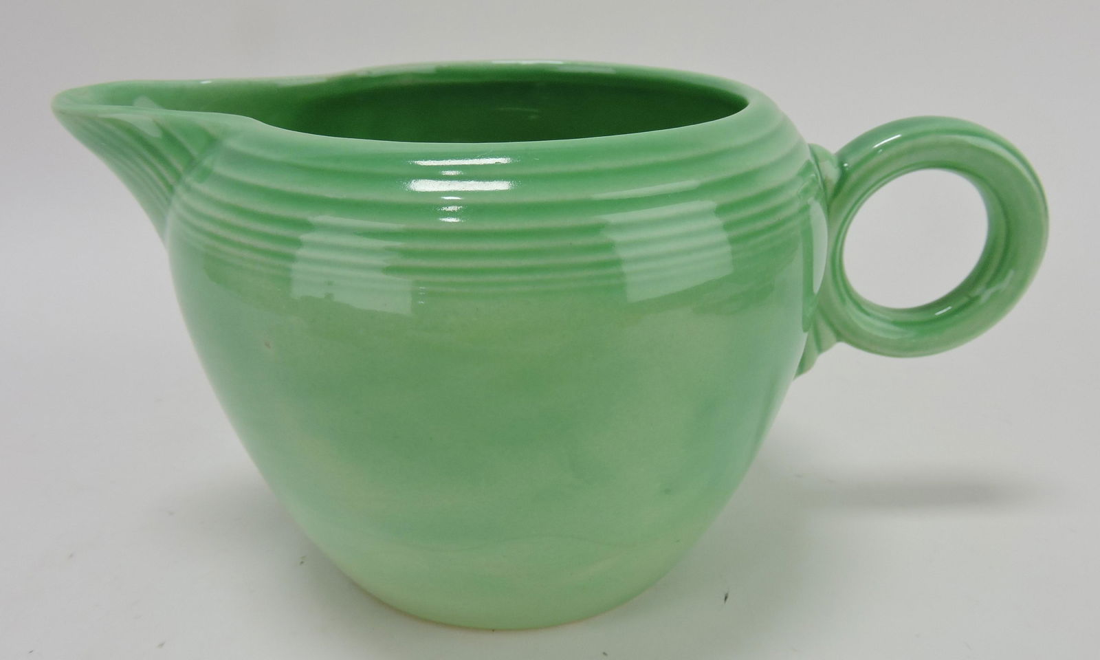 Fiesta two pint jug, green (1 of 1)