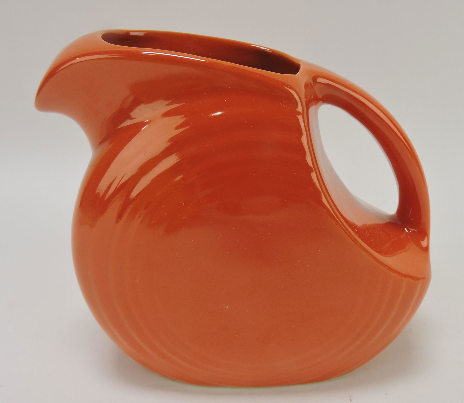 Fiesta disc juice pitcher, red (1 of 1)