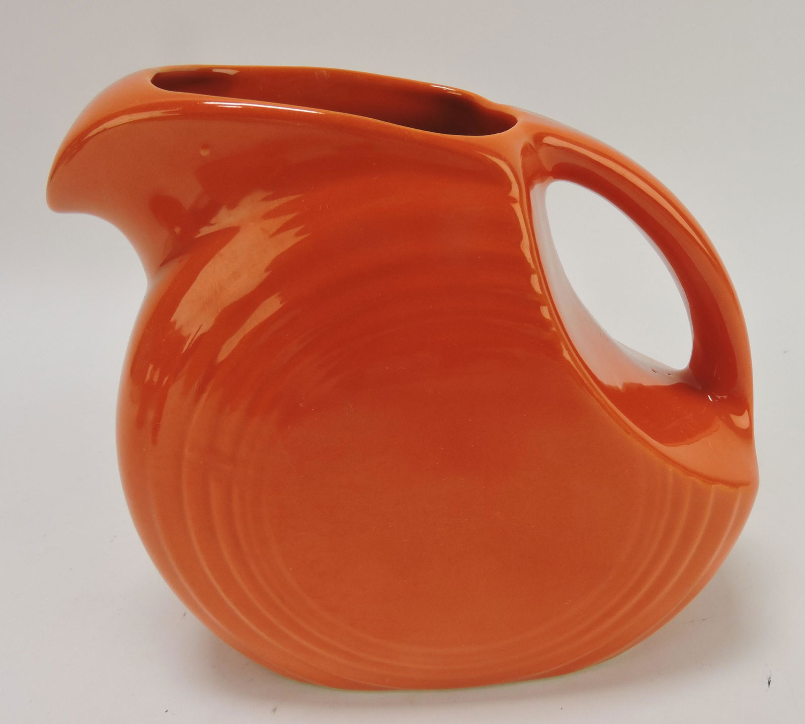 Fiesta disc juice pitcher, red (1 of 1)