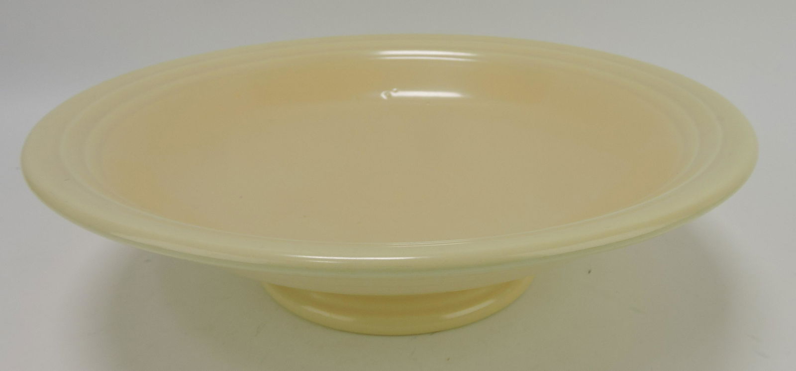 Fiesta 12" comport, ivory, glaze bubble (1 of 1)