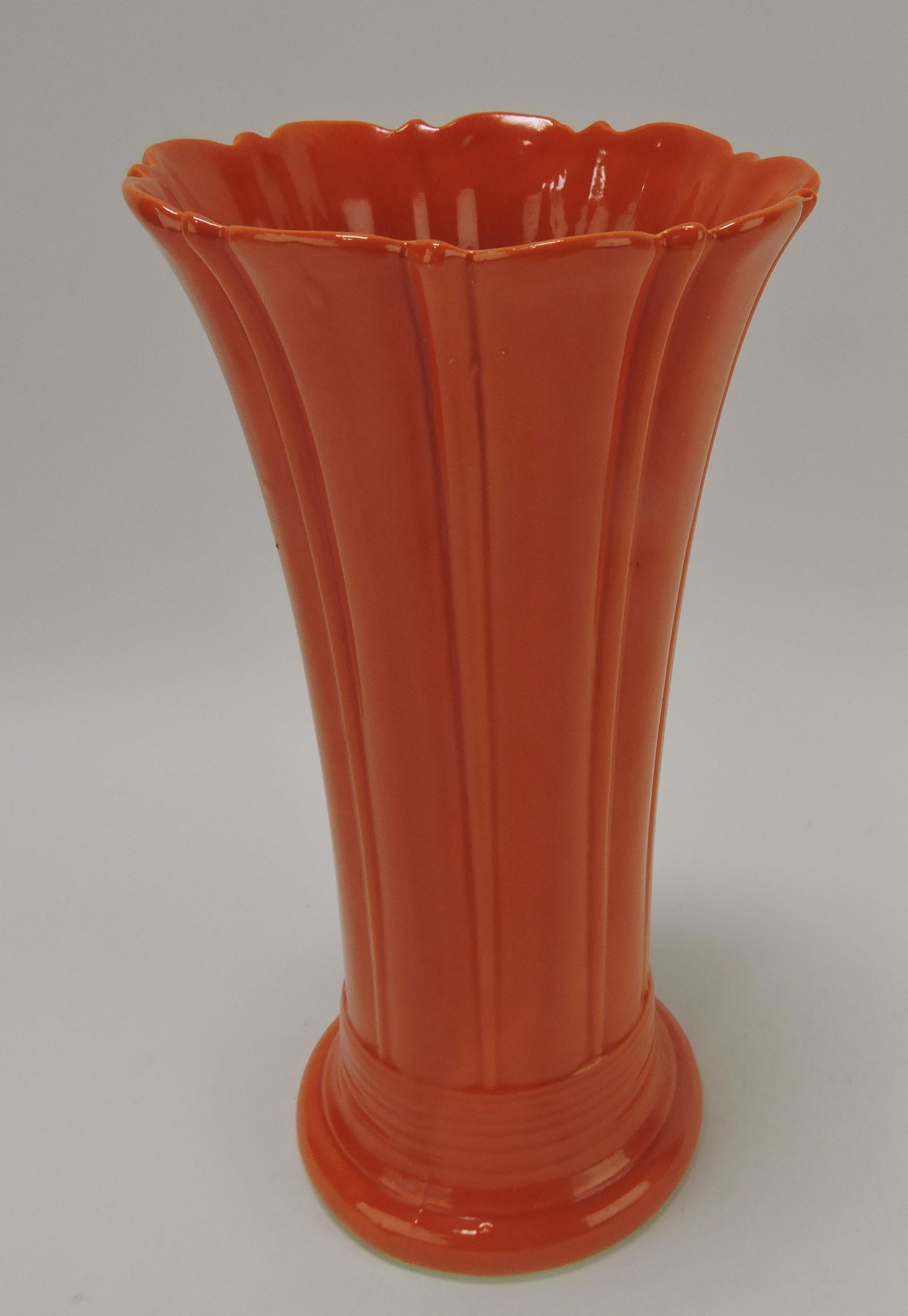 Fiesta flower vase, 10", red (1 of 1)