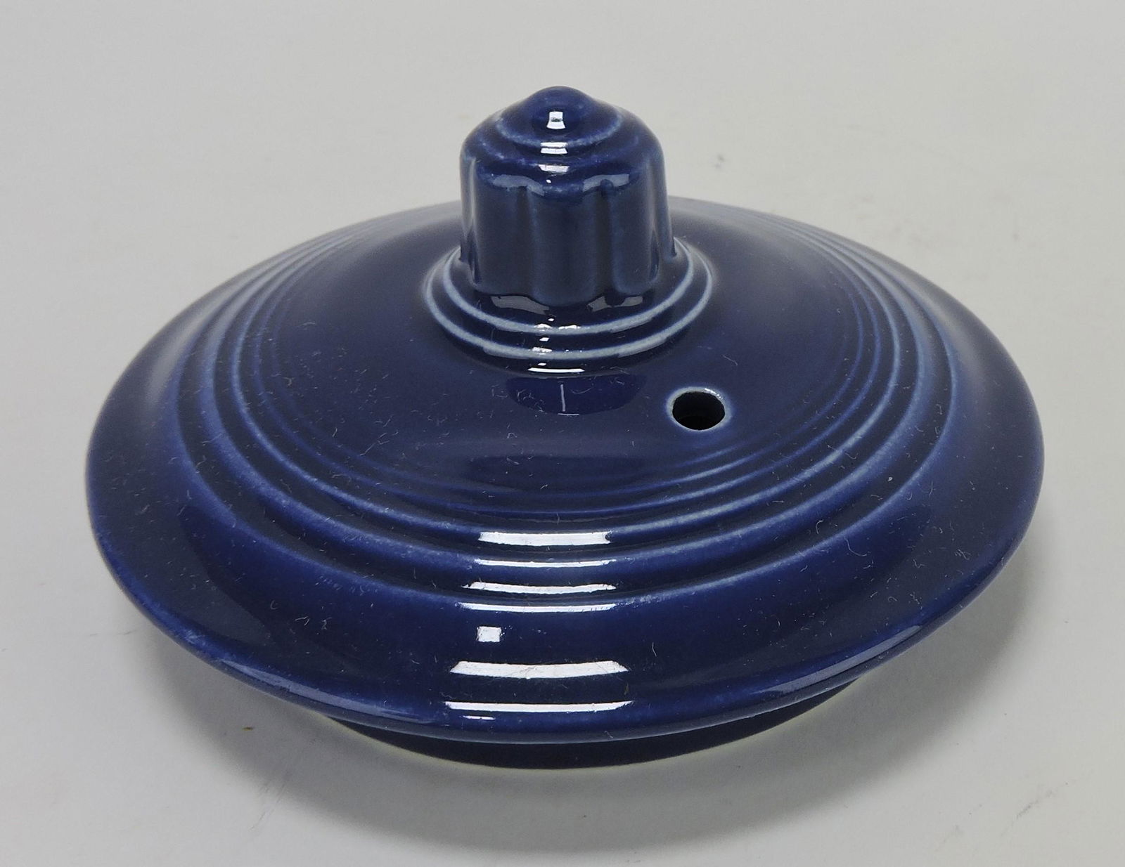 Fiesta medium teapot lid, cobalt (1 of 1)