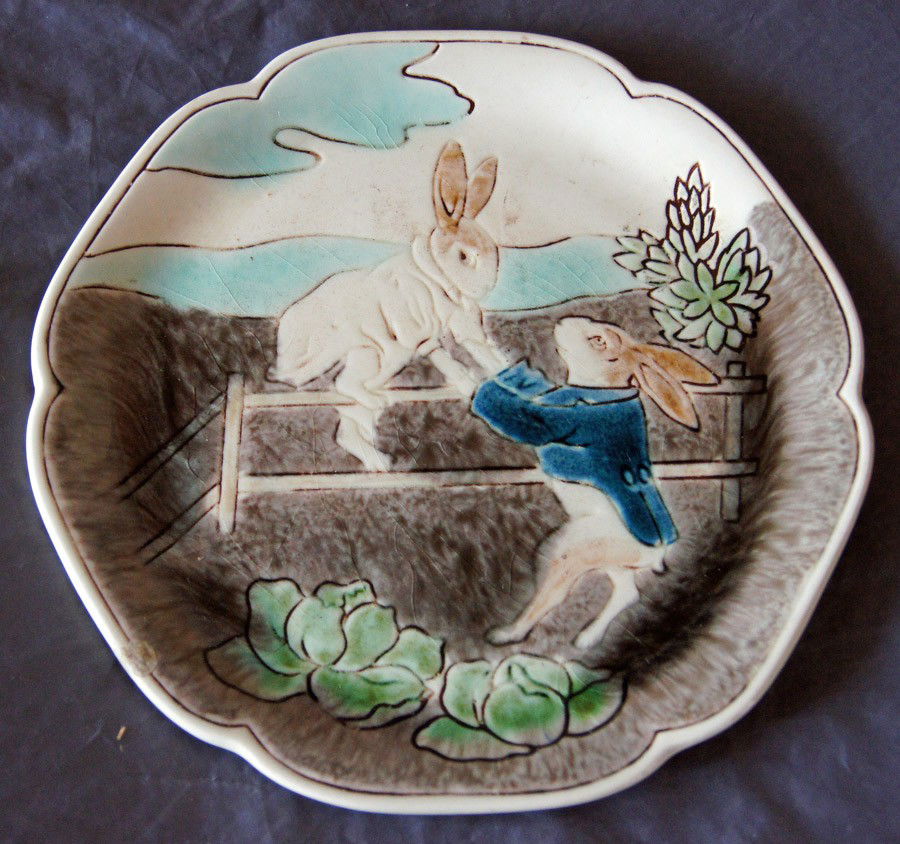 French majolica rabbit plate: French majolica rabbit plate