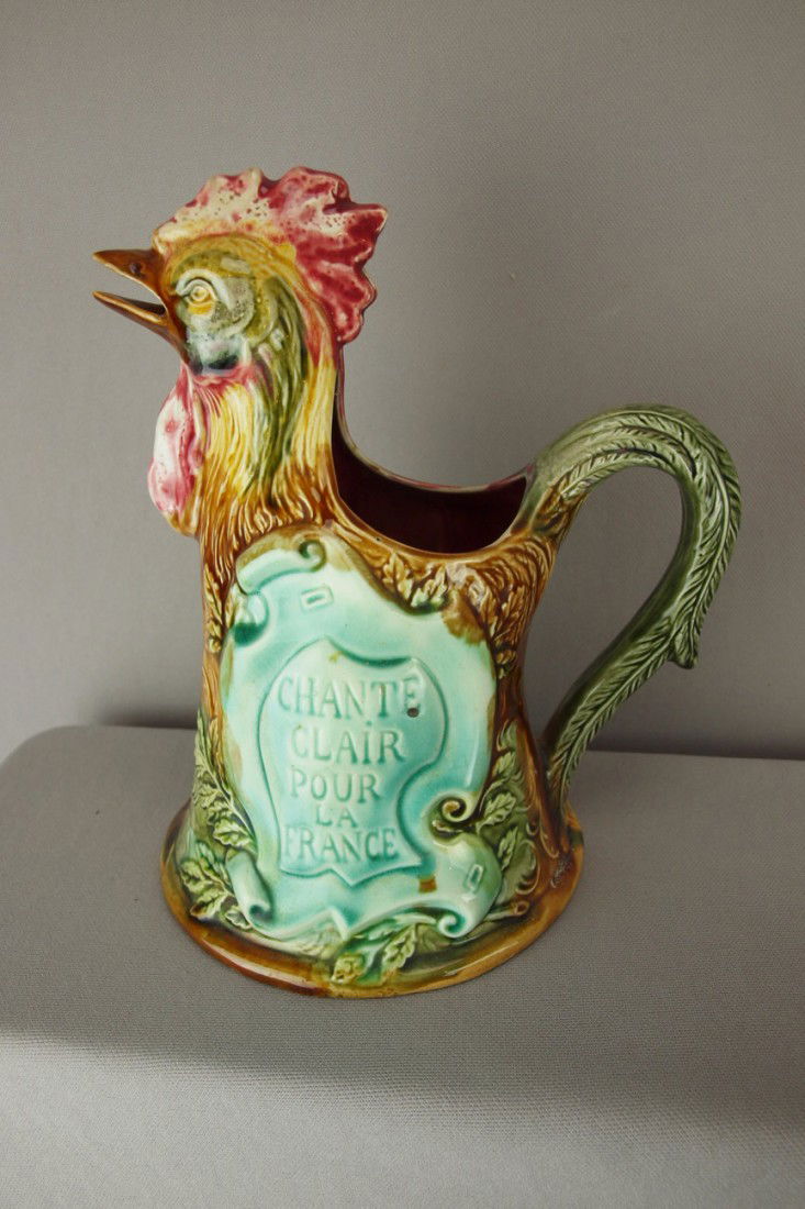 Onnaing French rooster figural majolica pitcher, 9: Onnaing French rooster figural majolica pitcher, 9", professional beak repair
