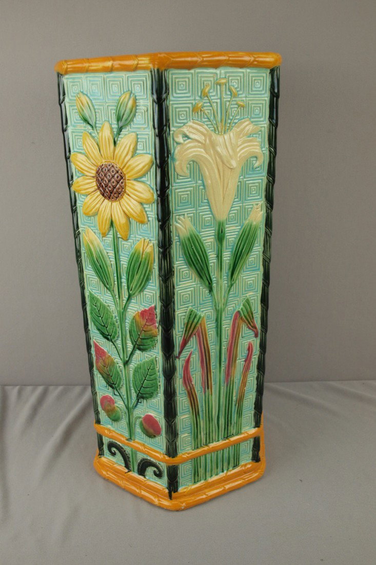 WEDGWOOD sunflower and lily majolica umbrella stan: WEDGWOOD sunflower and lily majolica umbrella stand, 22", professional rim repair