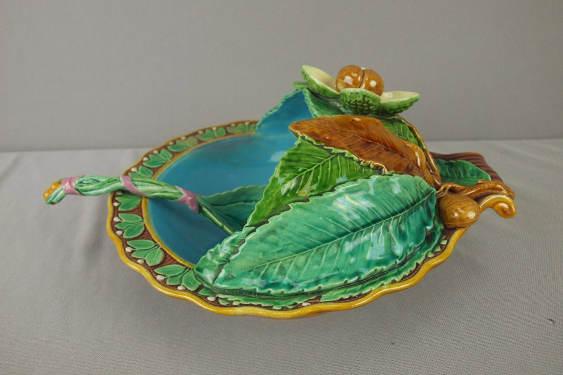 MINTON majolica rare chestnut server with matching: MINTON majolica rare chestnut server with matching spoon with chestnuts on tip of handle, rim repair to server, rim nick to spoon