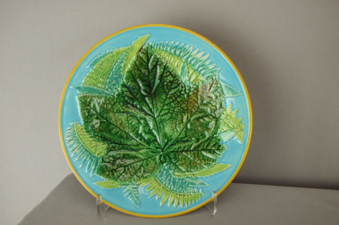 GEORGE JONES turquoise leaf and fern plate, 8 1/2": GEORGE JONES turquoise leaf and fern plate, 8 1/2"