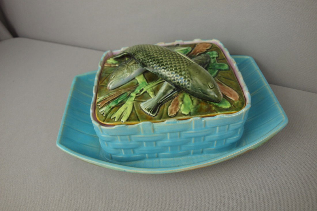 GEORGE JONES turquoise basket in boat sardine boat: GEORGE JONES turquoise basket in boat sardine boat with overlapping fish on lid, professional repair to corner of lid and boat, nice color