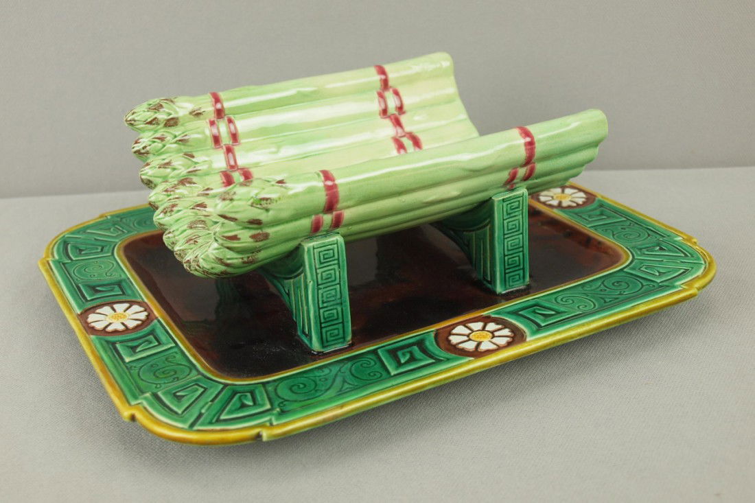 MINTON majolica asparagus cradle on stand, shape n: MINTON majolica asparagus cradle on stand, shape no. 1549, professional repair to corner, 10" x 8 1/2"
