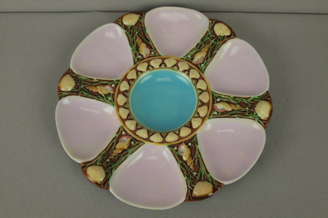 MINTON pink 6 well oyster plate, shape no. 1323, 9: MINTON pink 6 well oyster plate, shape no. 1323, 9 1/4"