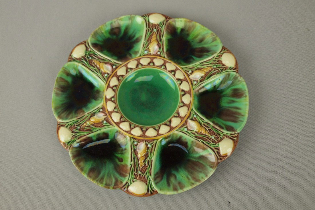 MINTON mottled 6 well oyster plate, shape no. 1323: MINTON mottled 6 well oyster plate, shape no. 1323, 9"