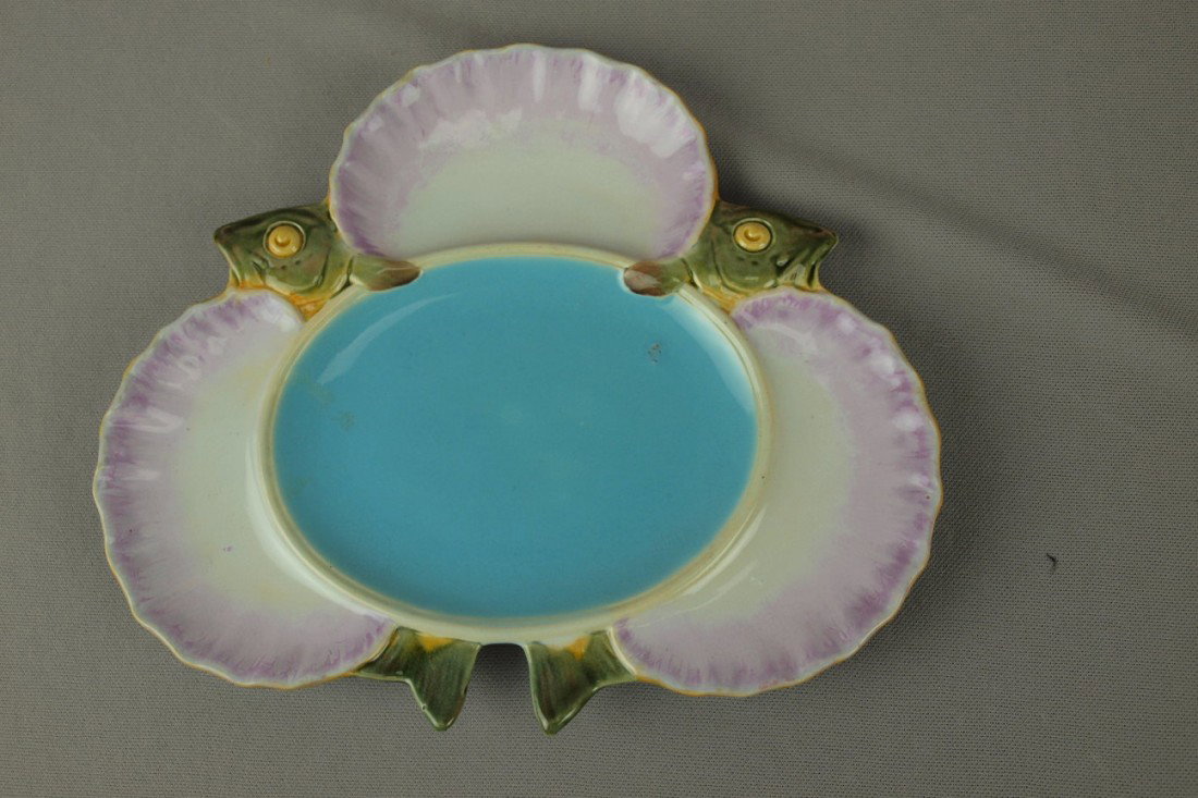 MINTON seafood plate with shells and fish, shape n: MINTON seafood plate with shells and fish, shape no. 1497, 10"w