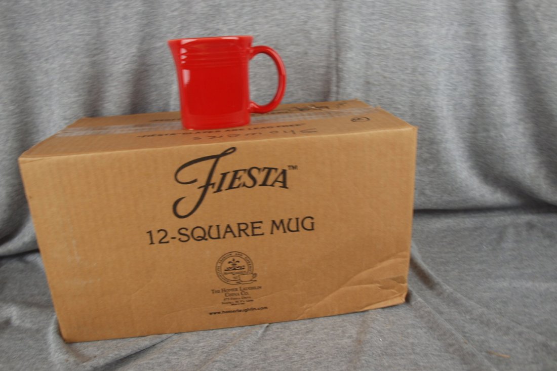 Fiesta Post 86 Scarlet case of 10 square mugs: Fiesta Post 86 Scarlet case of 10 square mugs