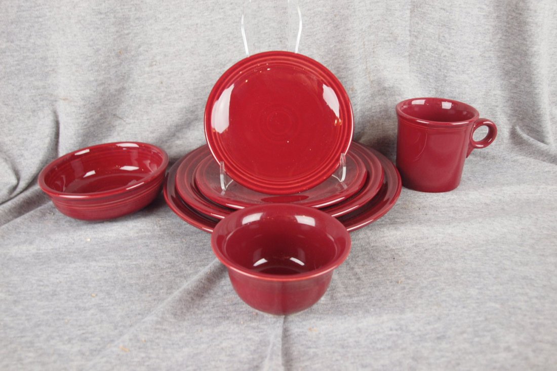 Fiesta Post 86 Cinnabar 7 piece place setting - 4: Fiesta Post 86 Cinnabar 7 piece place setting - 4 plates , 2 bowls & mug