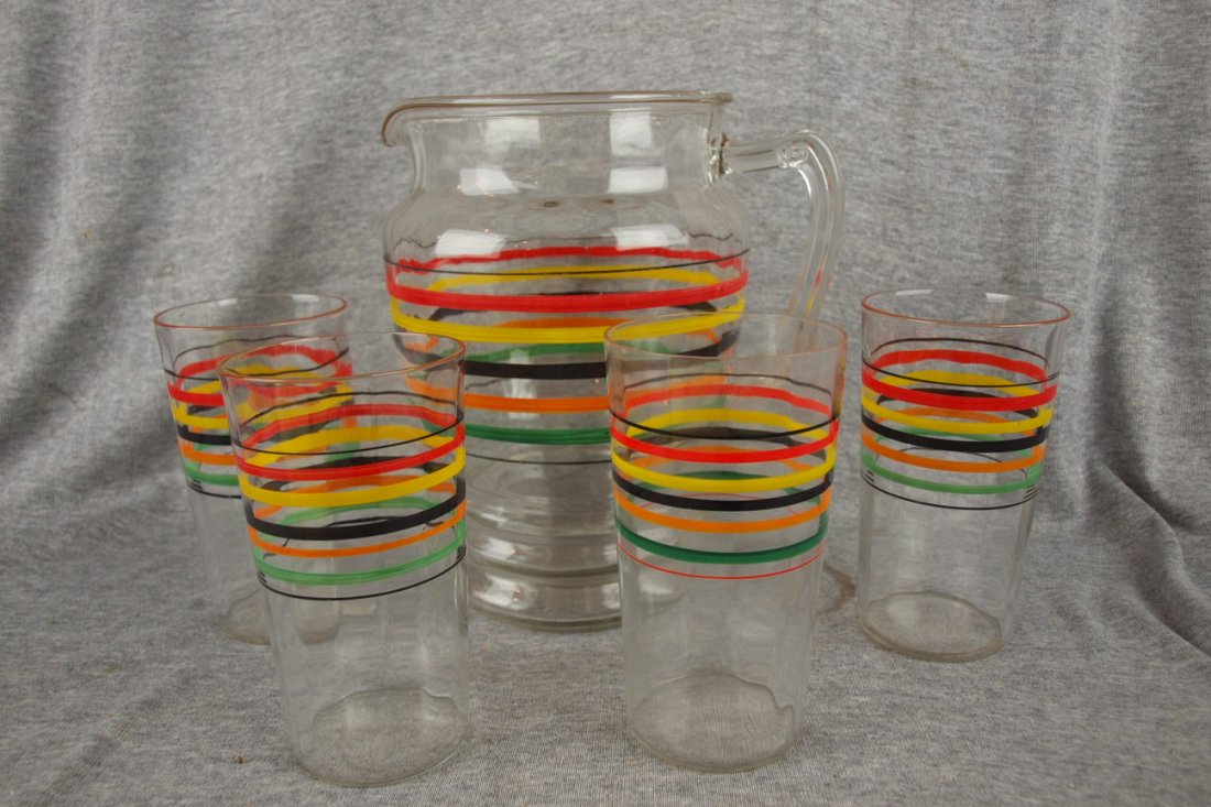 Glass ringware water pitcher and 12 tumblers, mino: Glass ringware water pitcher and 12 tumblers, minor nick
