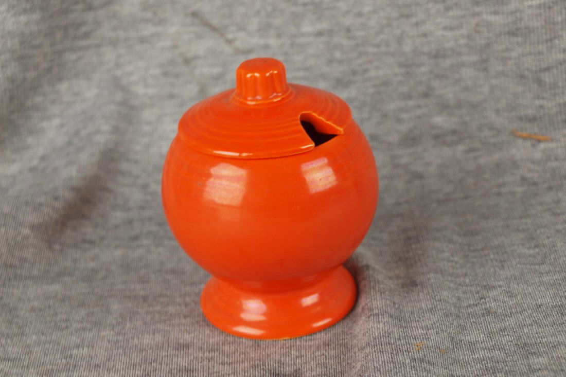 Fiesta red mustard, hairline and nick to base: Fiesta red mustard, hairline and nick to base