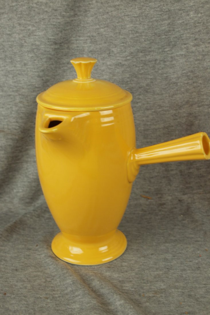 Fiesta yellow demitasse pot, nick to finial : Fiesta yellow demitasse pot, nick to finial