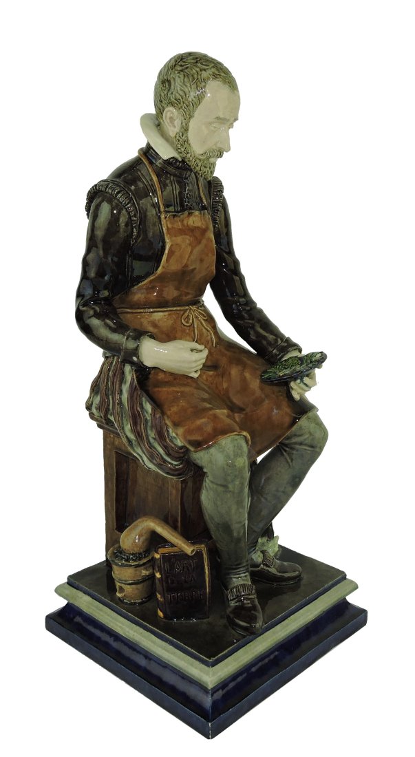 Very Rare George Pull Majolica Figure (1 of 9)