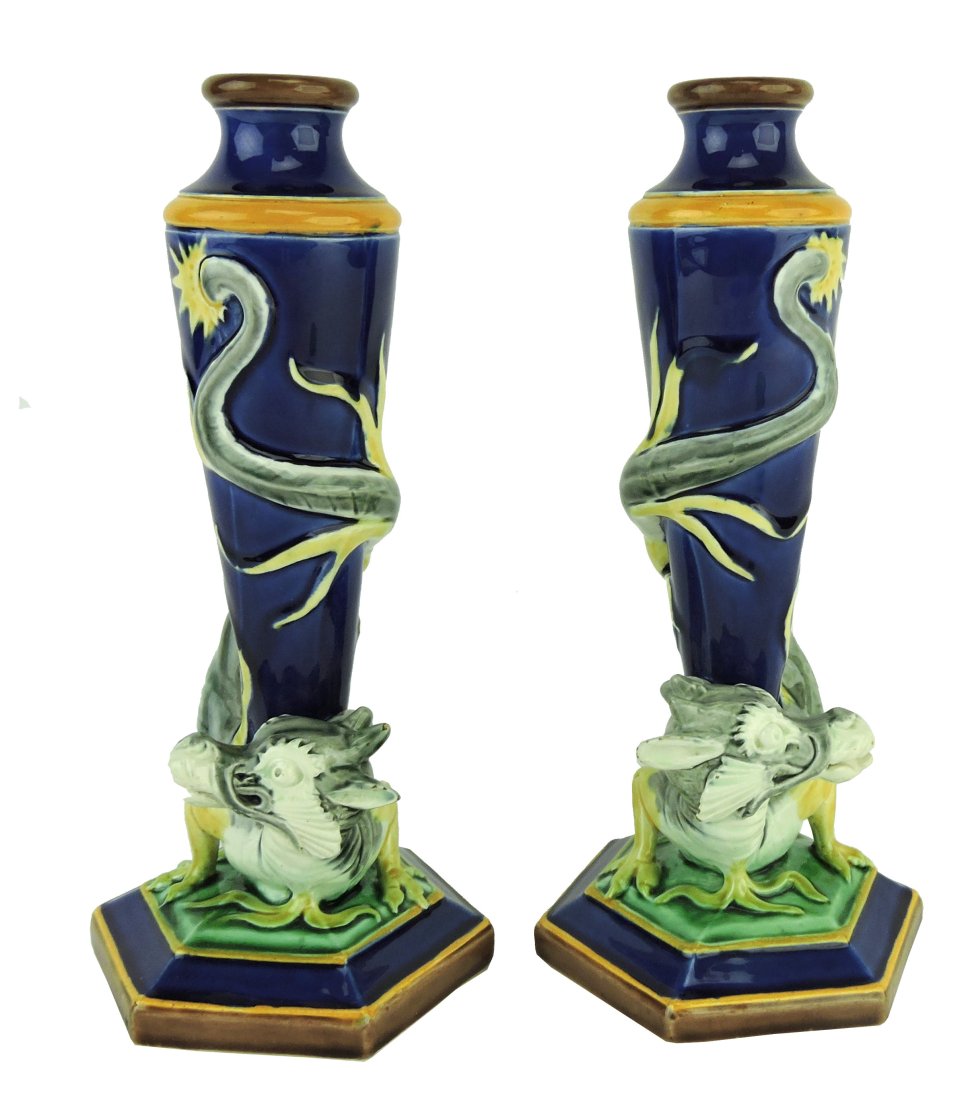 A Wedgwood Majolica ‘Dragon’ (1 of 4)