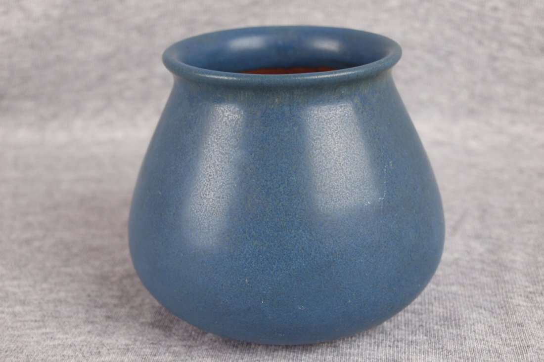 Marblehead art pottery blue vase, 3 1/2" : Marblehead art pottery blue vase, 3 1/2"