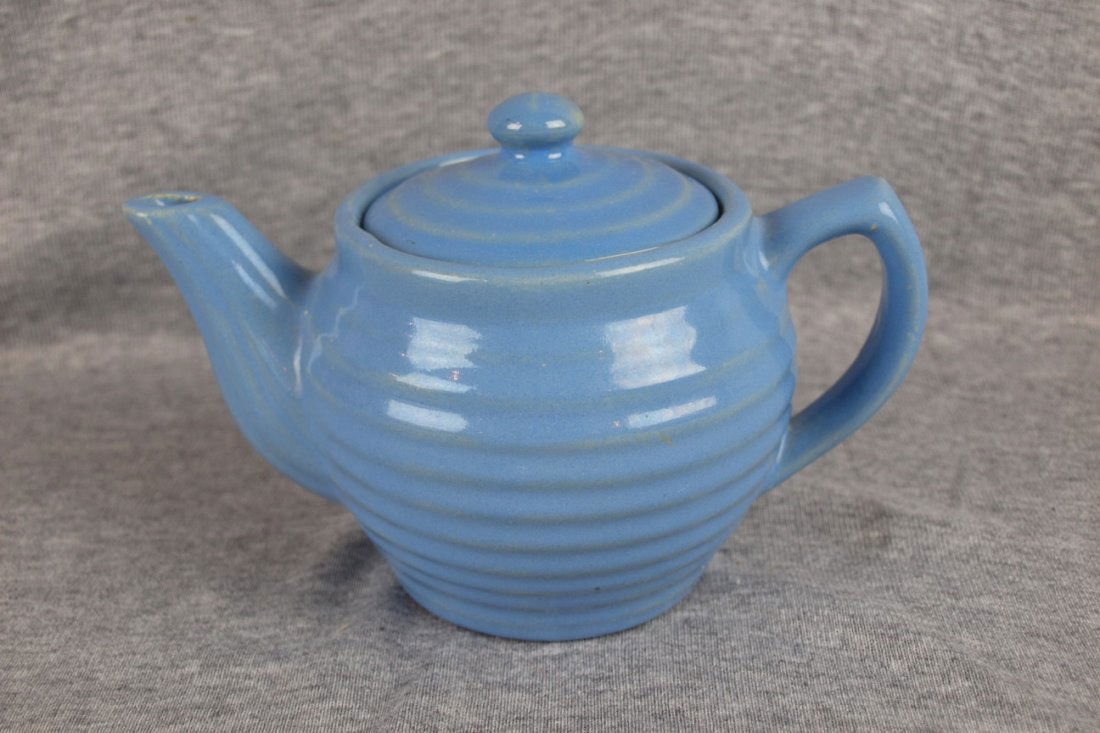 Bauer Pottery small delph blue ringware teapot: Bauer Pottery small delph blue ringware teapot