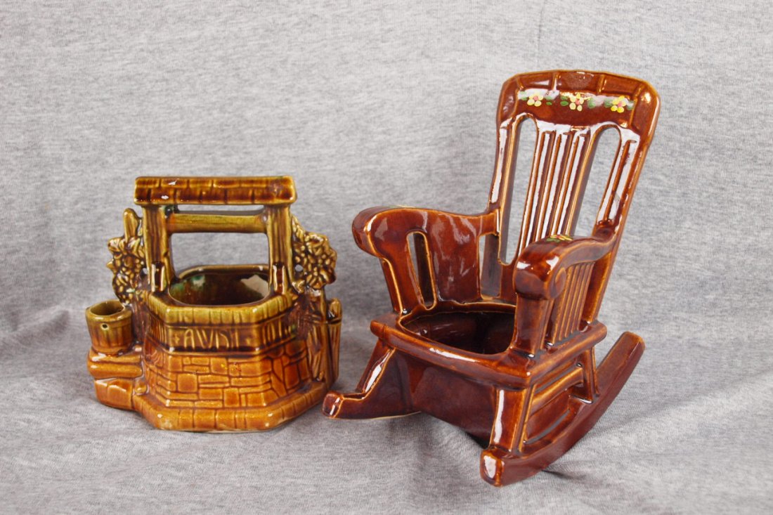 McCoy wishing well and rocking chair planters: McCoy wishing well and rocking chair planters