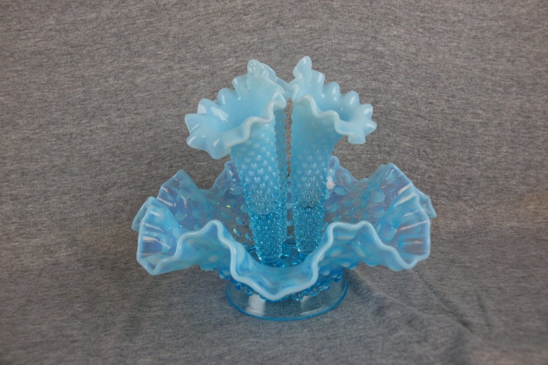 Fenton blue opalescent hobnail epergne, 7"h : Fenton blue opalescent hobnail epergne, 7"h