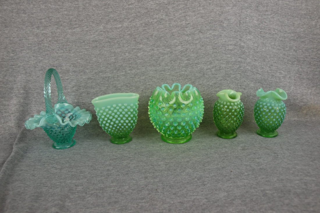 Fenton green opalescent hobnail lot of 5 assorted : Fenton green opalescent hobnail lot of 5 assorted pieces