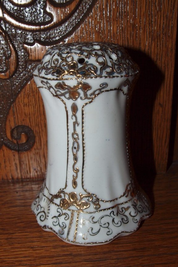 Nippon hatpin holder with heavy gold: Nippon hatpin holder with heavy gold