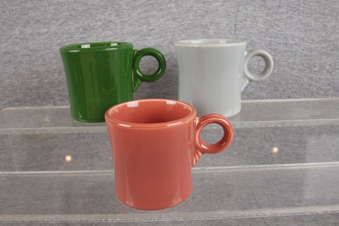 Fiesta mug group - 50's colors forest green, gray: Fiesta mug group - 50's colors forest green, gray and rose