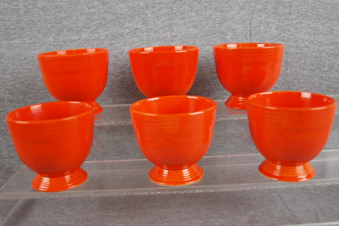 Fiesta egg cup group - 6 red, rim wear to one : Fiesta egg cup group - 6 red, rim wear to one